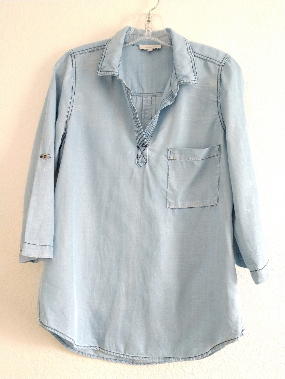 Skies Are Blue Chambray Shirt 3/4 Tab Sleeve Light Wash Blue Casual Size Small